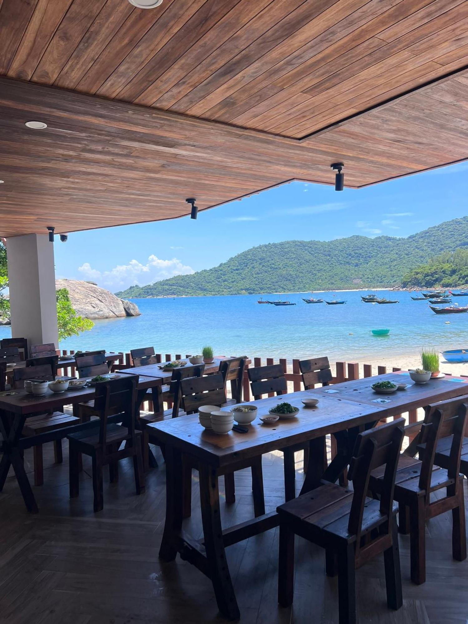 The Coral Homestay & Pub Tân Hiệ エクステリア 写真