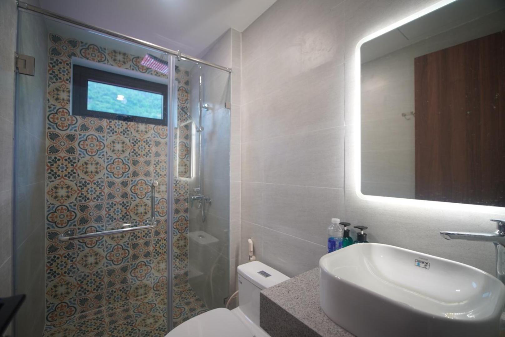 The Coral Homestay & Pub Tân Hiệ エクステリア 写真
