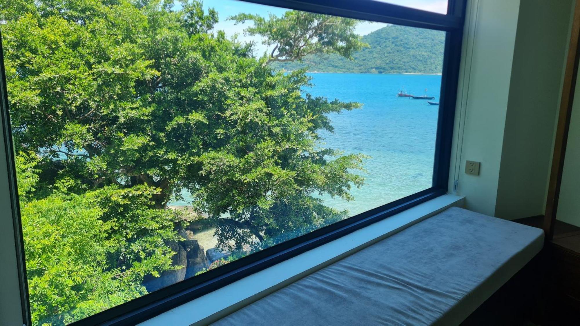 The Coral Homestay & Pub Tân Hiệ エクステリア 写真