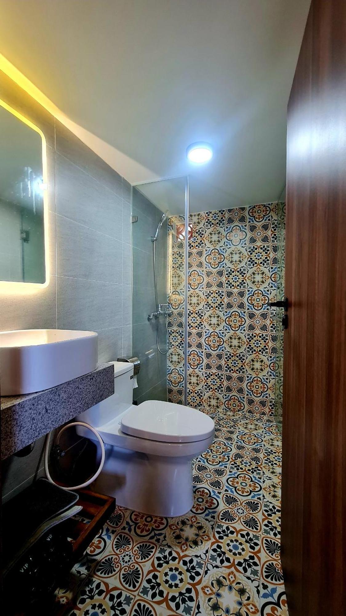 The Coral Homestay & Pub Tân Hiệ エクステリア 写真